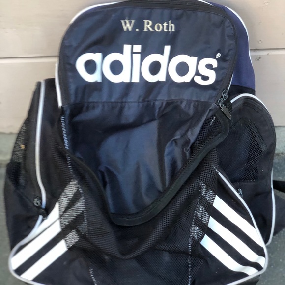 SALE:๐Adidas Soccer Backpack (Dark Blue)